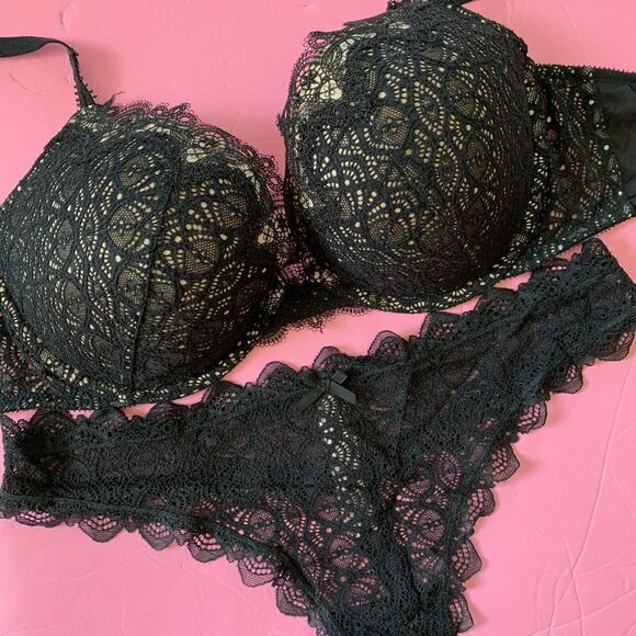 Victoria's Secret 36D BRA SET+garter TEDDY+L thong+ROBE BLACK embroidered lace - Picture 7 of 8